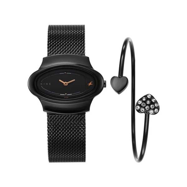 Fastrack Pulse Quartz Analog Black Dial Black Stainless Steel Strap Oval Shaped Watch For Girls (6004NM03F)